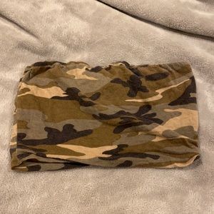 Fashion Nova Cropped Tube Top